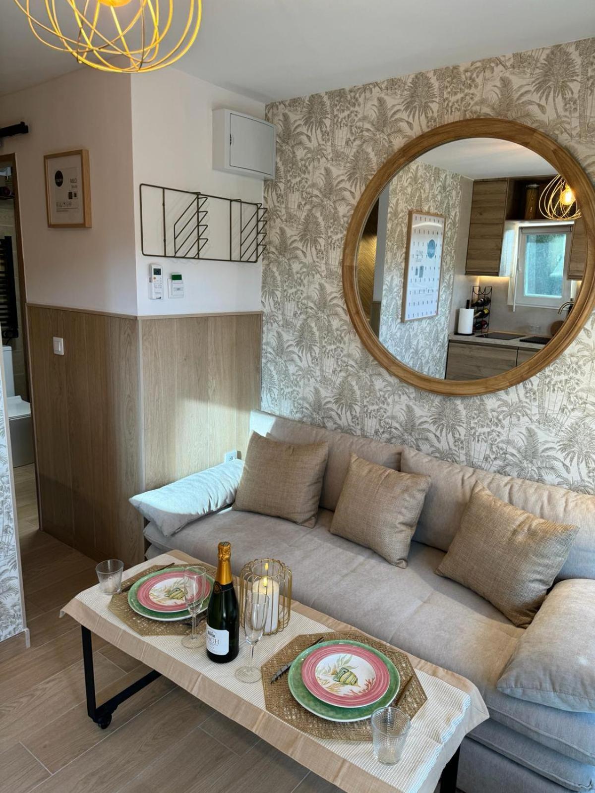 The Mini Apartment Castelldefels Exterior foto